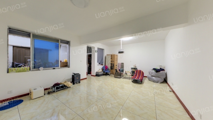 靓马新村二手房实景图