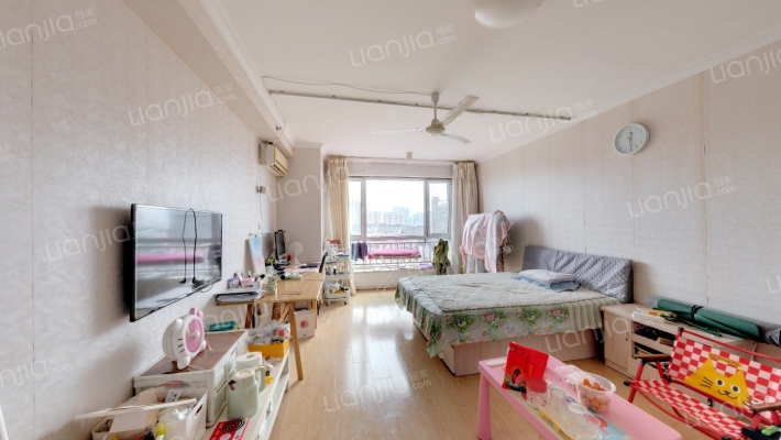 万奕学院派二手房实景图