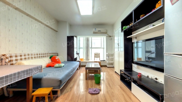 白领尊邸二手房实景图