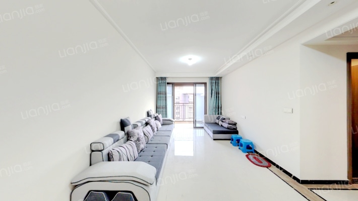 保利香槟国际二手房实景图