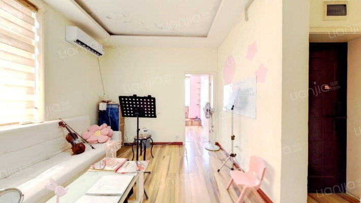 和平花苑西区二手房实景图