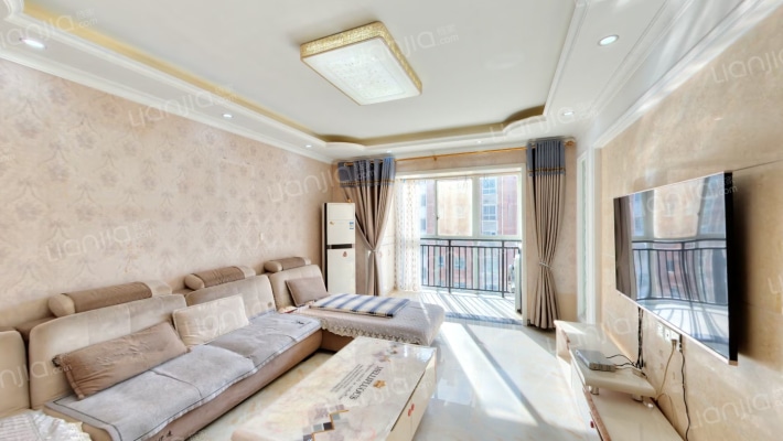 壹品蓝湾景苑二手房实景图