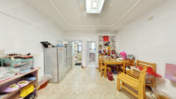 东港新村二手房实景图