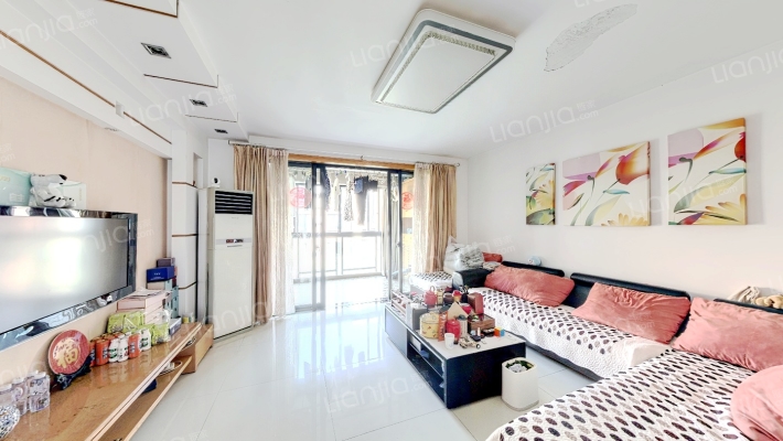 阳光华庭东区二手房实景图