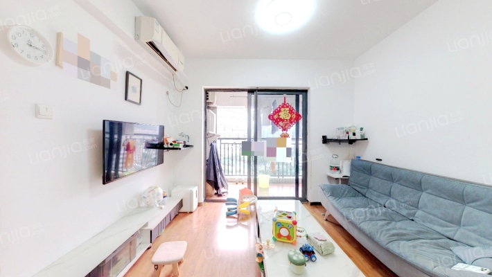 鸿翠苑二手房实景图