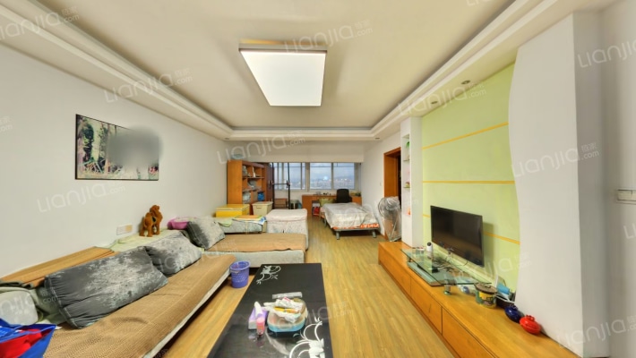 得润花苑二手房实景图