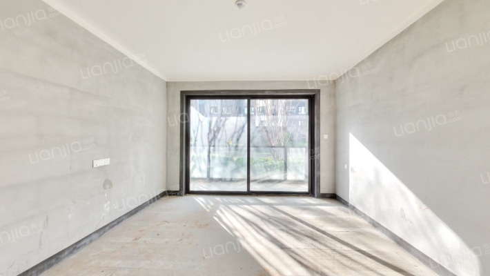 兴港永威·观樾二手房实景图