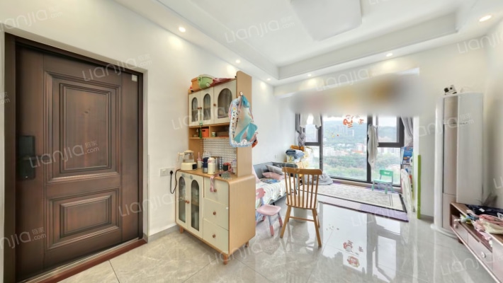 东方盛世花园二手房实景图