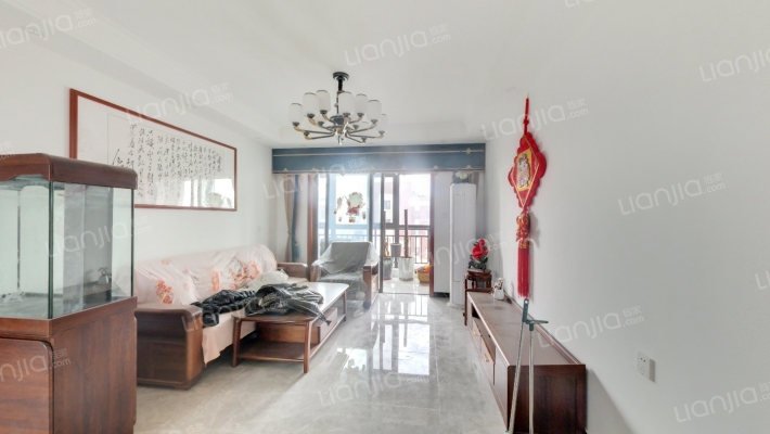 和昌林与城二手房实景图