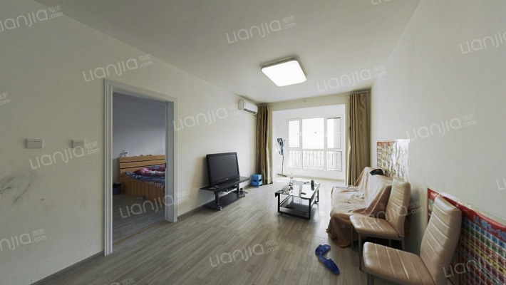 精装修  楼的位置好  欢迎看房-客厅