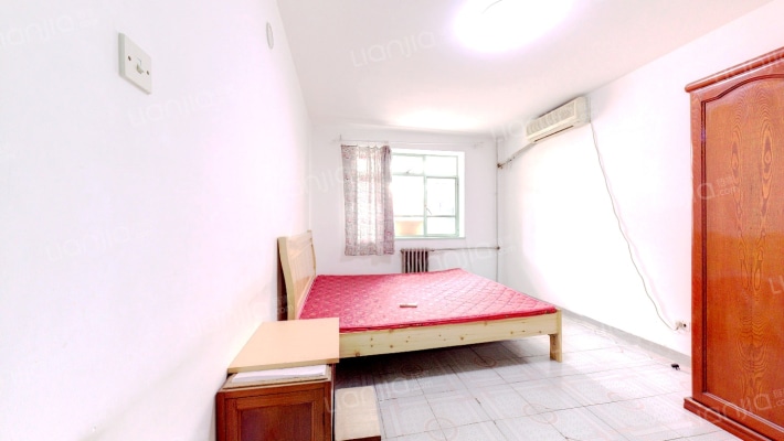 纯真里社区二手房实景图