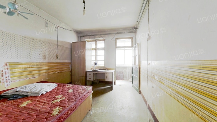 洪楼小区南区二手房实景图