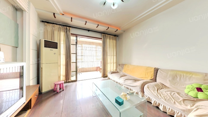 金枫苑二手房实景图