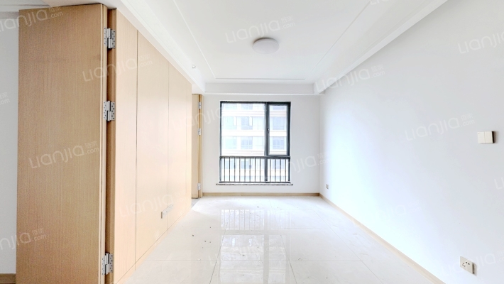 璟泰公馆二手房实景图