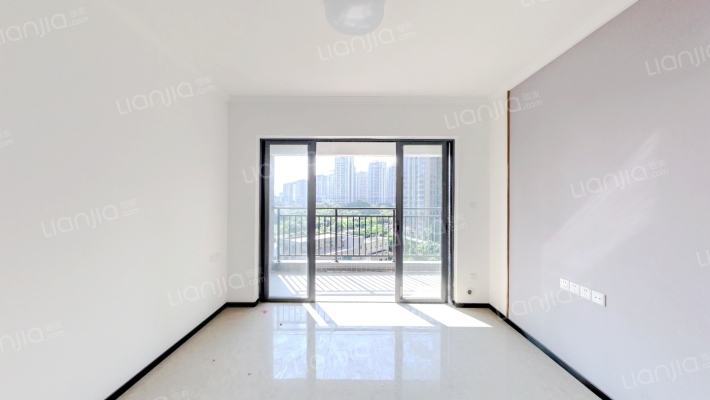 中象万豪明月湾二手房实景图