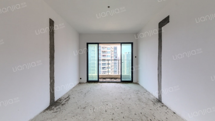 星月彩虹花苑(第一期)二手房实景图