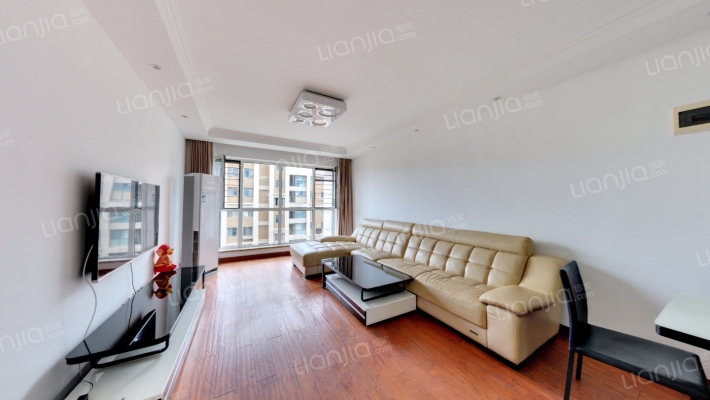 山河城海洋公园二手房实景图