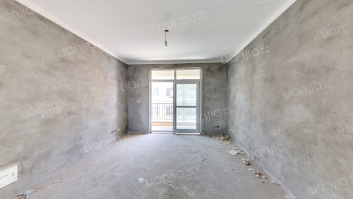 华都嘉苑二手房实景图