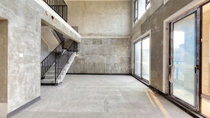 金科御临河月菊泊二手房实景图