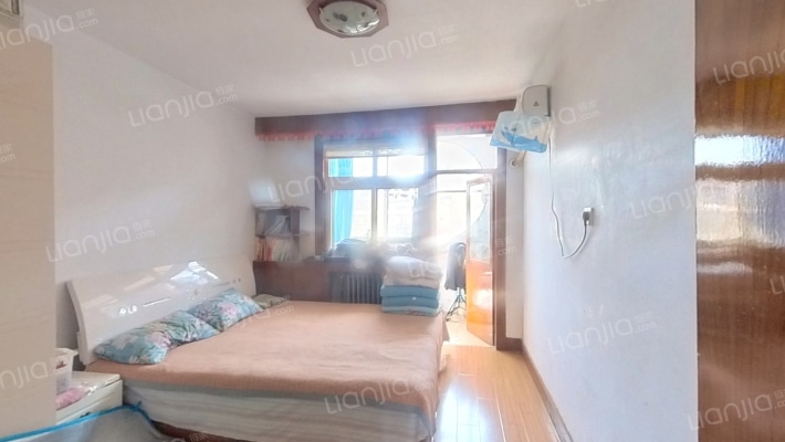 苏曹派出所院二手房实景图