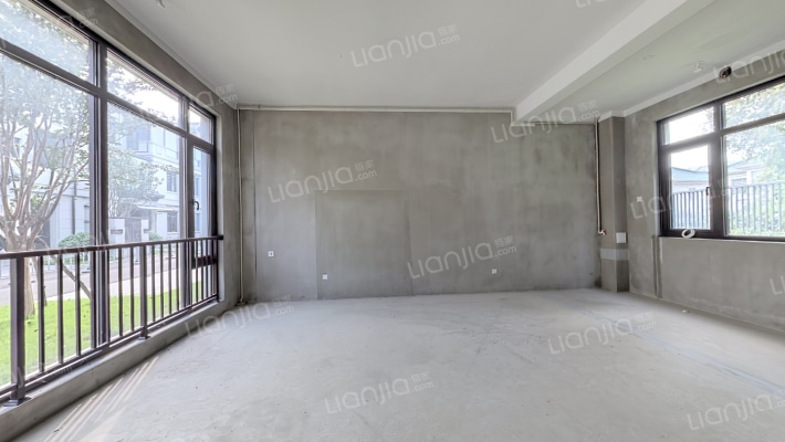 香湖丹堤花园3期二手房实景图