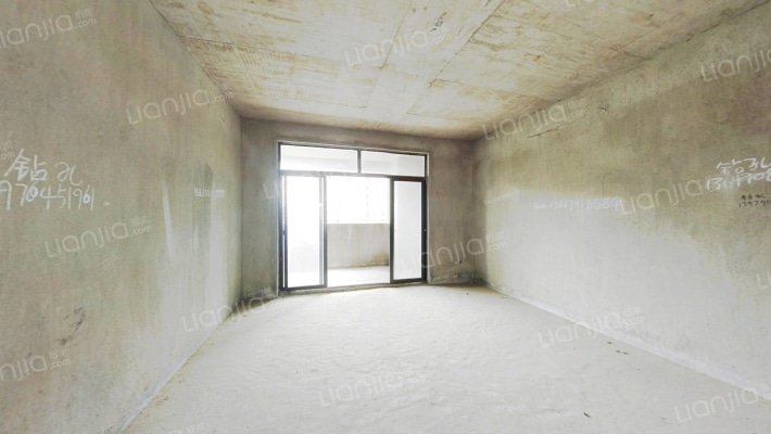 象湖桃源二期二手房实景图