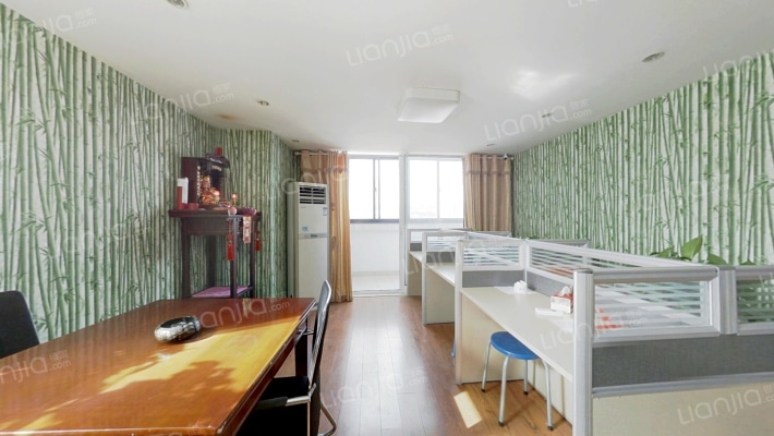 金海岸国际生活广场二手房实景图