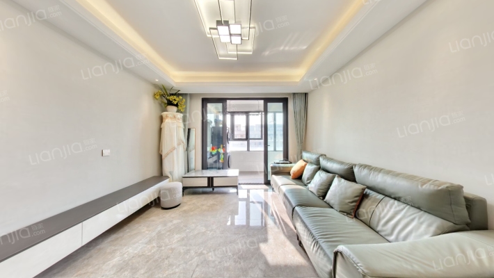 绿地太湖朗峯二手房实景图