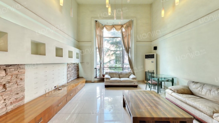 万家和花园二手房实景图