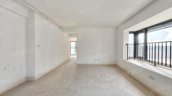 春语文澜府二手房实景图