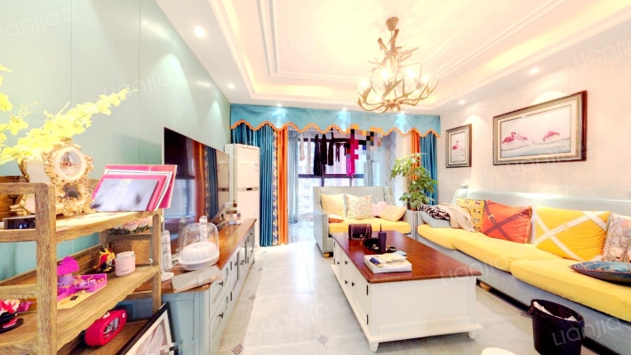 维也纳湖畔二手房实景图