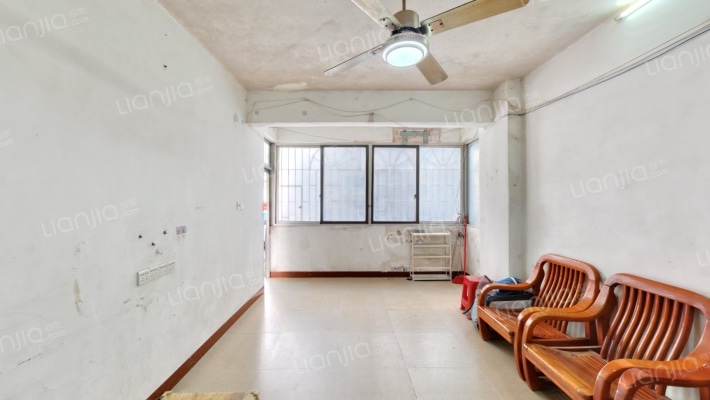 同和云苑新村二手房实景图