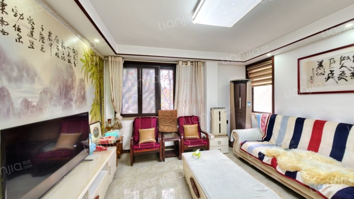 凤凰街4号二手房实景图