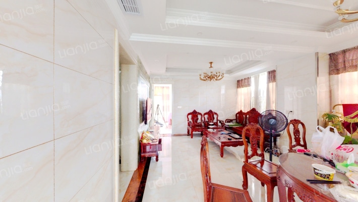 精英汇二手房实景图