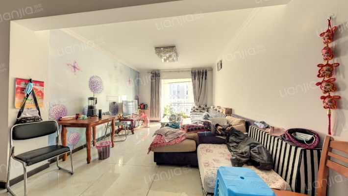 格林郡府C区二手房实景图