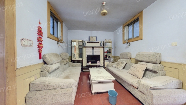 杂品宿舍二手房实景图