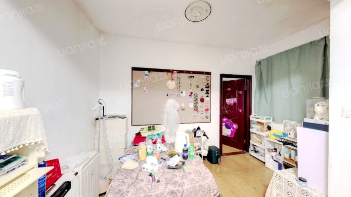 赤星新苑二手房实景图