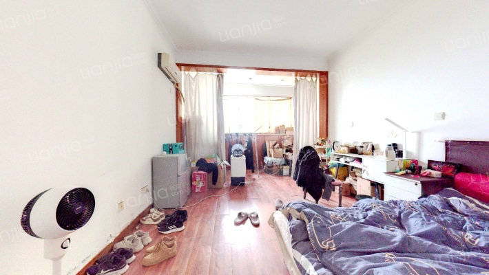 阳澄湖世纪大楼二手房实景图