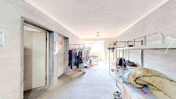 新港小区二手房实景图