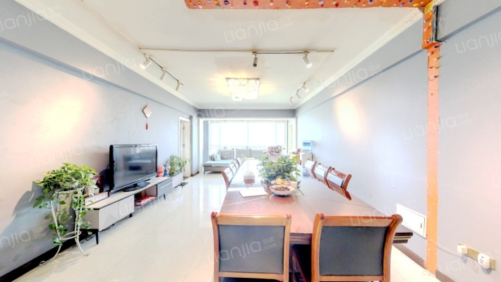 美居田园小区二手房实景图