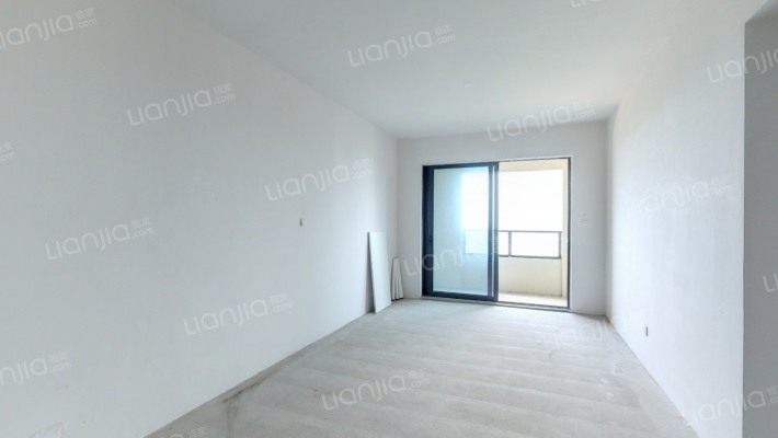 新鸿铂悦嘉园二手房实景图