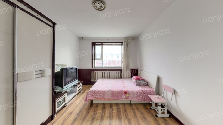 西绿安街教师楼二手房实景图