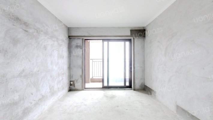 远洋山水二手房实景图