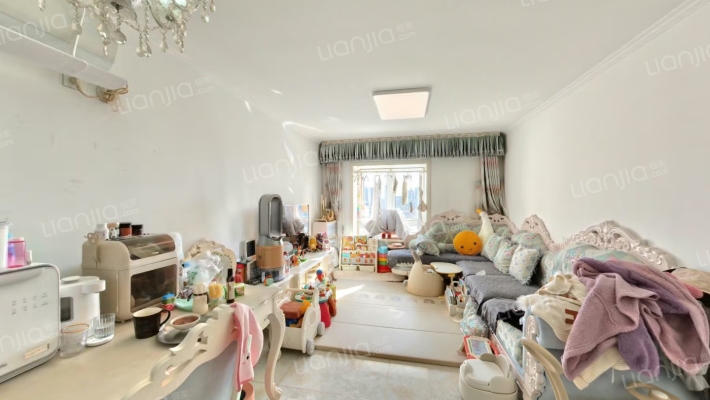 蔚雲府二手房实景图