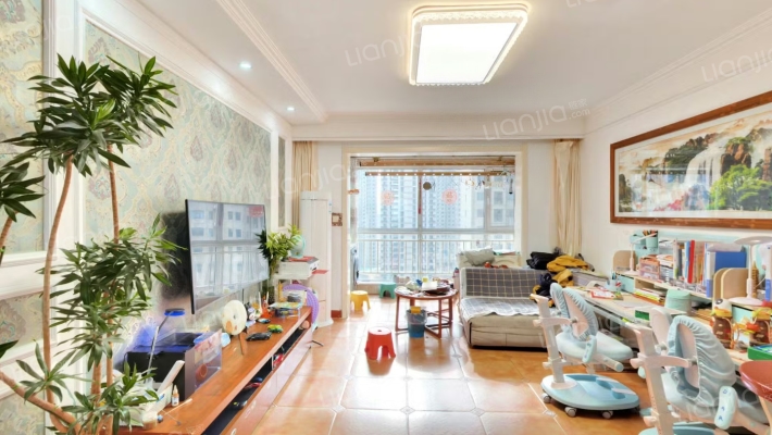 华宁春天二手房实景图