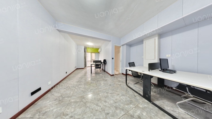 中贸广场二手房实景图