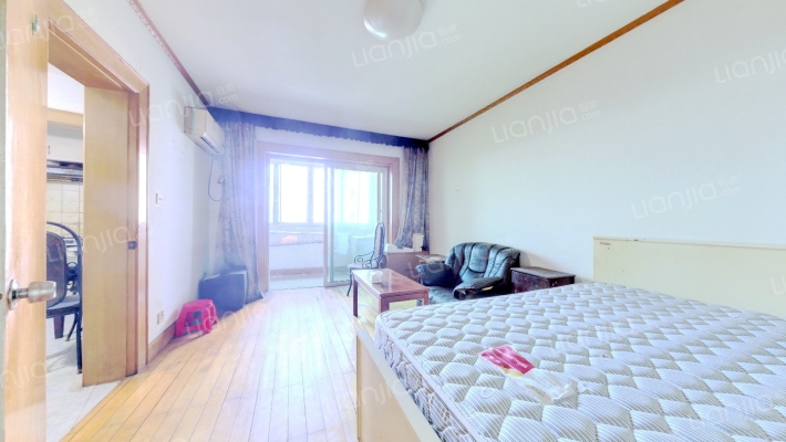 华鼎大楼二手房实景图