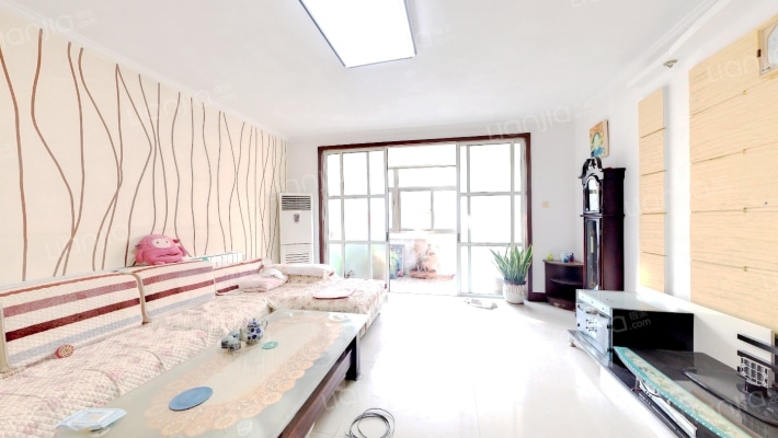 行政街52号二手房实景图