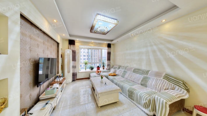 人居锦尚春天A区二手房实景图