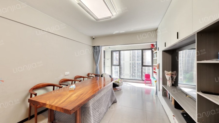 时代遇见二手房实景图